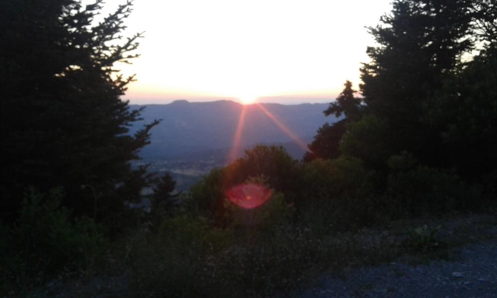 Archontiko Nikolopoulou Hotel Vytina Quarto foto